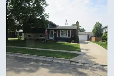 1503 E 18th Street, Sterling, IL 61081 - Photo 1