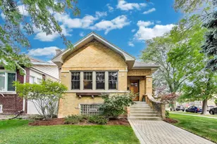 4501 N Lavergne Ave, Chicago, IL 60630 - Photo 1