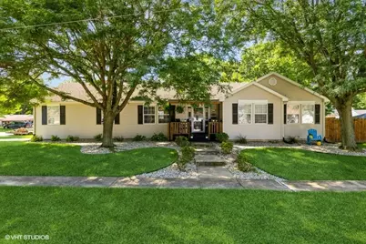 1401 S Main Street, Belvidere, IL 61008 - Photo 1