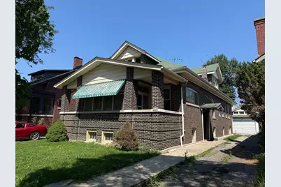 4929 N Central Park Avenue, Chicago, IL 60625 - Photo 1