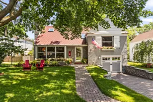 9 Williamsburg Ct, Evanston, IL 60203 - Photo 1