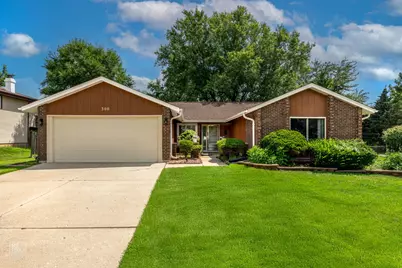 300 Byron Avenue, Bloomingdale, IL 60108 - Photo 1