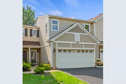 1549 Glacier Trail #1549, Carpentersville, IL 60110 - Photo 1