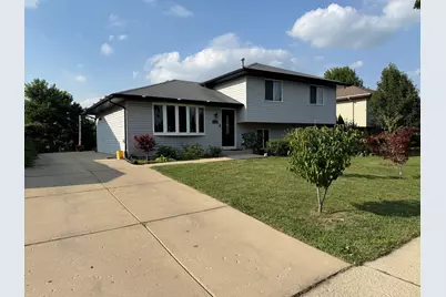 7015 Riley Drive, Joliet, IL 60431 - Photo 1