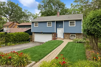 26339 N Hickory Avenue, Mundelein, IL 60060 - Photo 1