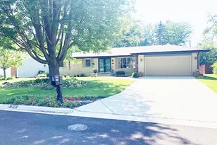 916 St Andrews Way, Rockford, IL 61107 - Photo 1