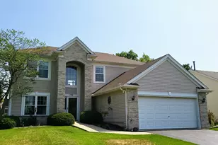 156 Sycamore Dr, Bolingbrook, IL 60490 - Photo 1