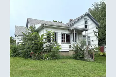 721 Broadway Avenue, Sterling, IL 61081 - Photo 1