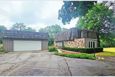 25960 W Hippler Road, Barrington, IL 60010 - Photo 1