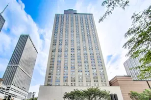 777 N Michigan Ave, Chicago, IL 60611 - Photo 1
