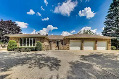 21070 W Columbia Court, Lake Zurich, IL 60047 - Photo 1