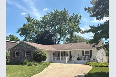 753 Fort Street, Ottawa, IL 61350 - Photo 1