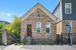 1103 W 16th St, Chicago, IL 60608 - Photo 1
