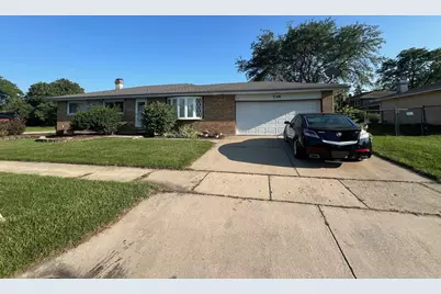 548 Delaware Trail, Carol Stream, IL 60188 - Photo 1