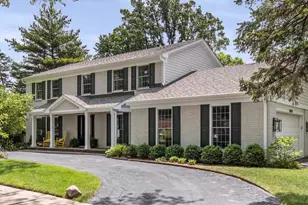 1030 Timber Ln, Wilmette, IL 60091 - Photo 1