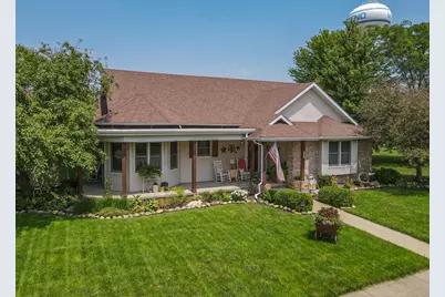 693 Hesburgh Drive, Manteno, IL 60950 - Photo 1