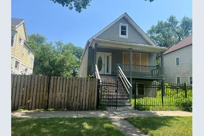 8135 S Muskegon Avenue, Chicago, IL 60617 - Photo 1