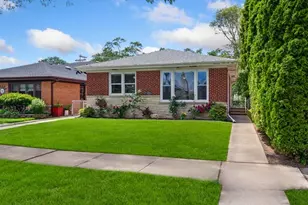 7406 Keystone Ave, Skokie, IL 60076 - Photo 1