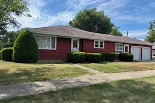 1378 East St, Crete, IL 60417 - Photo 1