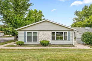 3200 W Carthage Dr, Freeport, IL 61032 - Photo 1