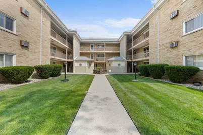 7206 W Wellington Avenue #2A, Chicago, IL 60707 - Photo 1