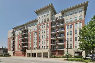 656 Pearson St, Des Plaines, IL 60016 - Photo 1