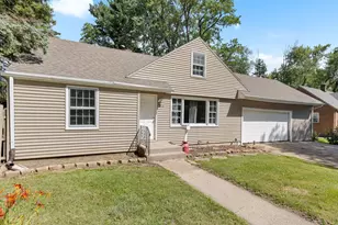 1510 E Gate Pkwy, Rockford, IL 61108 - Photo 1