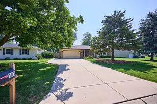 101 Augusta Rd, Oswego, IL 60543 - Photo 1