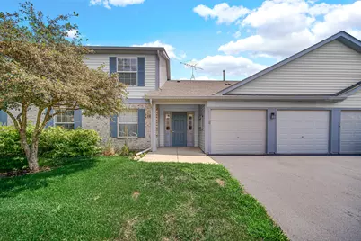 1324 N Red Oak Circle #3, Round Lake Beach, IL 60073 - Photo 1