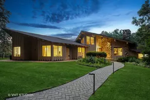 610 Signal Hill Rd, North Barrington, IL 60010 - Photo 1