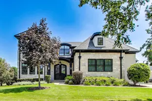 315 W Park St, Arlington Heights, IL 60005 - Photo 1