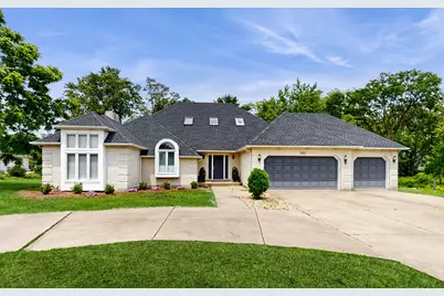 3010 35th Street, Oak Brook, IL 60523 - Photo 1