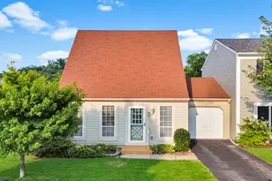 3S121 Briarwood Dr, Warrenville, IL 60555 - Photo 1