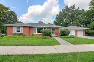 1246 Warren Ave, Downers Grove, IL 60515 - Photo 1