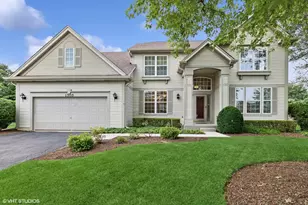 1505 Nathan Ln, Libertyville, IL 60048 - Photo 1