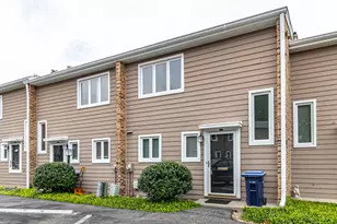 580 Green Bay Rd, Glencoe, IL 60022 - Photo 1