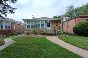 664 W 144th St, Riverdale, IL 60827 - Photo 1