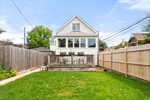 4314 W Henderson St, Chicago, IL 60641 - Photo 1