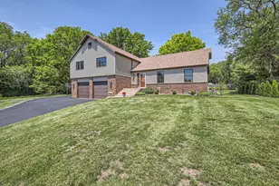 1718 Rosewood Ln, Johnsburg, IL 60051 - Photo 1