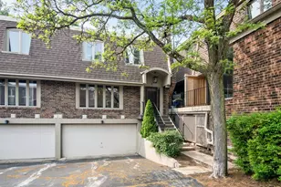 921 Harlem Ave, Glenview, IL 60025 - Photo 1