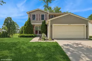 5110 Chambers Dr, Hoffman Estates, IL 60010 - Photo 1