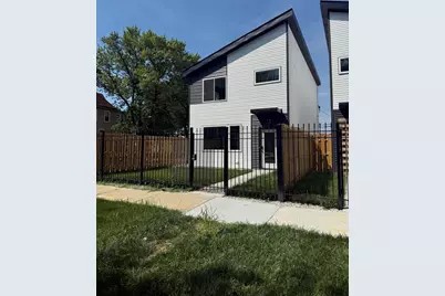 302 N Lockwood Avenue, Chicago, IL 60644 - Photo 1