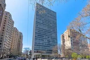 2400 N Lakeview Ave, Chicago, IL 60614 - Photo 1