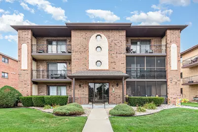 16812 82nd Avenue #1S, Tinley Park, IL 60477 - Photo 1