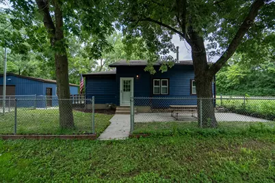 42782 N Lake Avenue, Antioch, IL 60002 - Photo 1