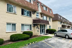 8804 Briar Ct, Des Plaines, IL 60016 - Photo 1