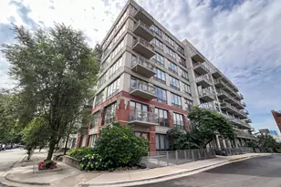 1000 N Kingsbury St, Chicago, IL 60610 - Photo 1