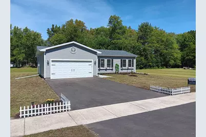 382 W 3rd Street, Braidwood, IL 60408 - Photo 1