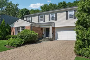 520 Brier St, Kenilworth, IL 60043 - Photo 1