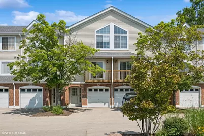 204 E Parallel Street, Palatine, IL 60067 - Photo 1